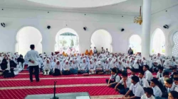 Meriahkan Maulid Nabi 1448 H, Ratusan Pelajar se-Nagari Sulit Air Unjuk Syiar di Masjid Raya