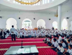 Meriahkan Maulid Nabi 1448 H, Ratusan Pelajar se-Nagari Sulit Air Unjuk Syiar di Masjid Raya
